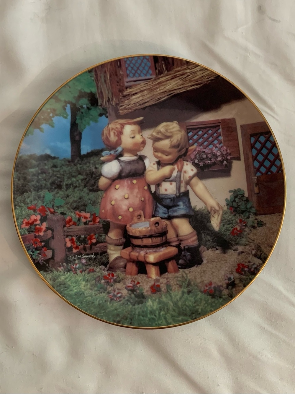 Vintage 1990 Danbury Mint Collector Porcelain Plate Squeaky Clean 8.25